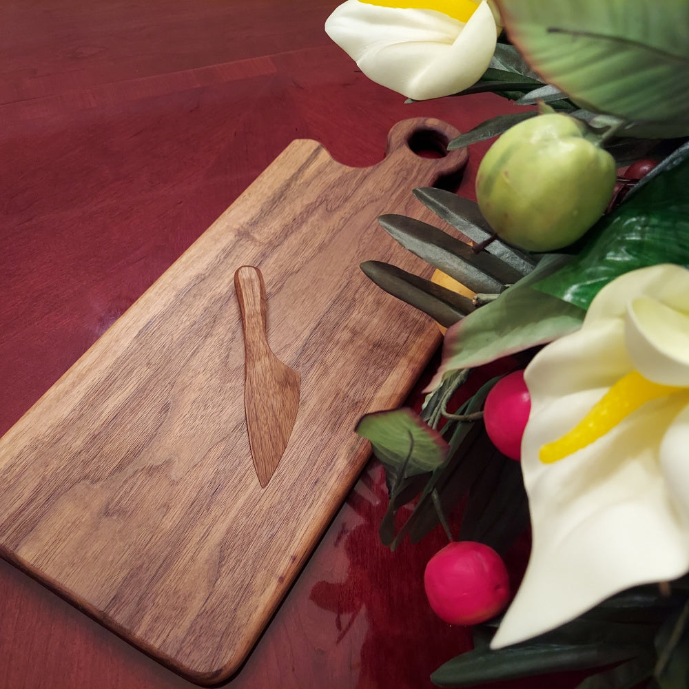 Classic Walnut Cheese Charcuterie Cutting Board With Matching Cheese Knife
